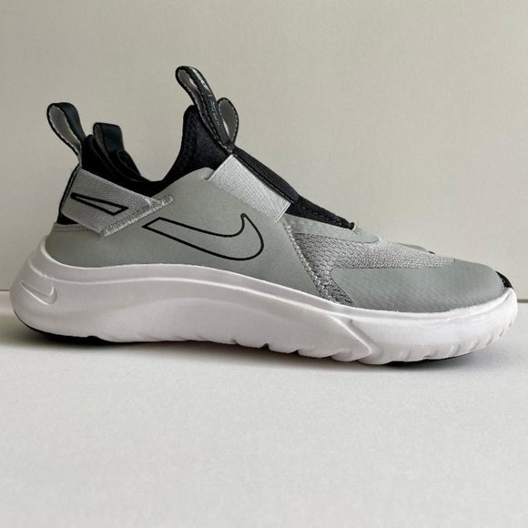 Nike Kid's Flex Plus (GS) Light Smoke Grey/ Black White Sneakers - Picture 11 of 16